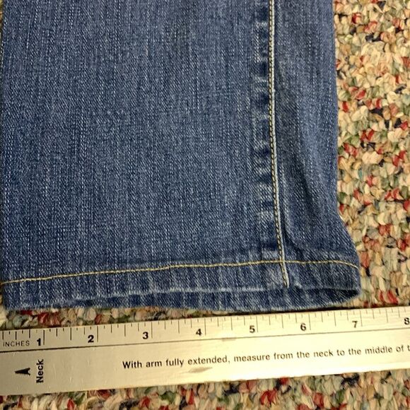 Brooks Brothers 1818 Medium Wash Blue Mid Rise Straight Leg Jeans Size 6 - Picture 11 of 13